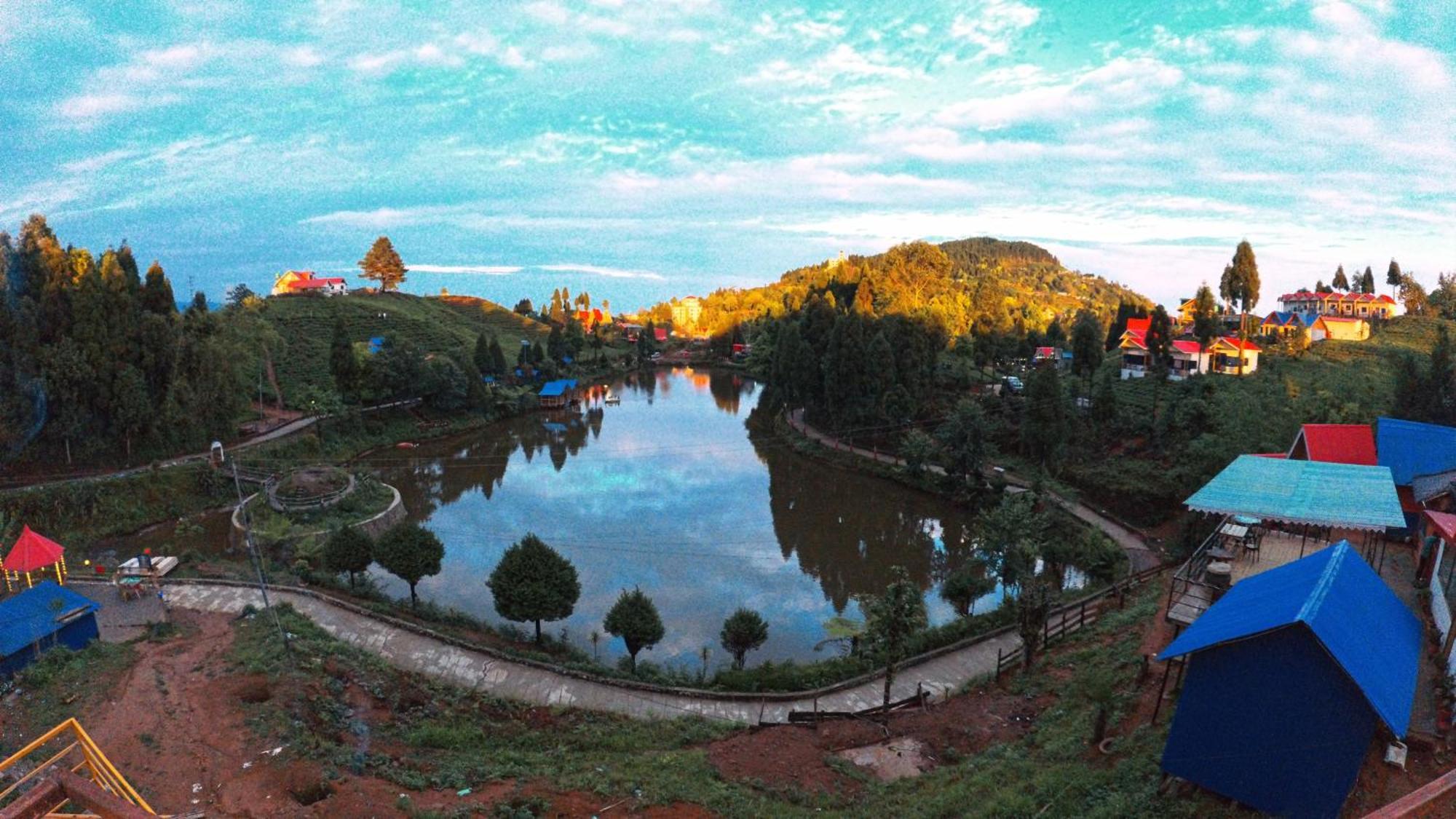 Lake View Resort Masala Zone Suryodaya エクステリア 写真