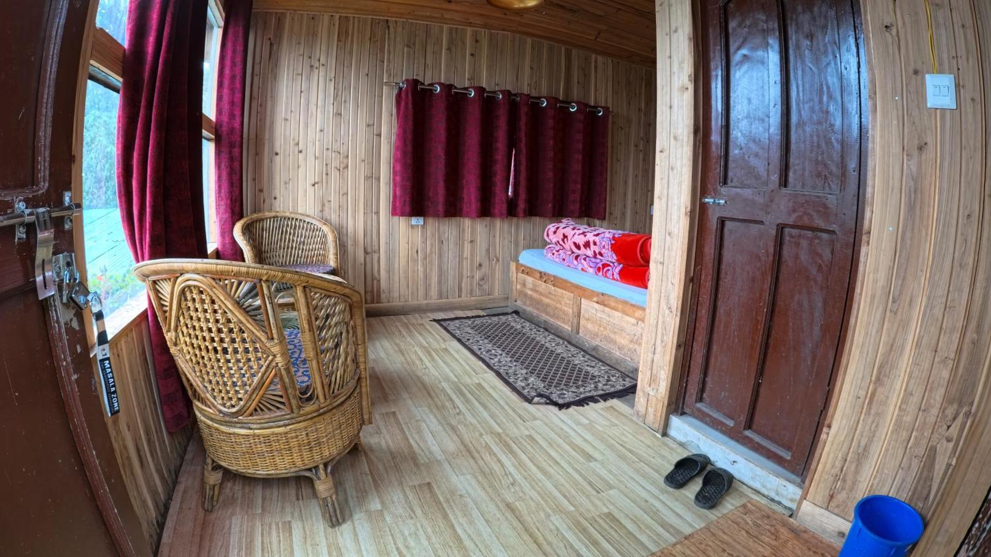 Lake View Resort Masala Zone Suryodaya エクステリア 写真