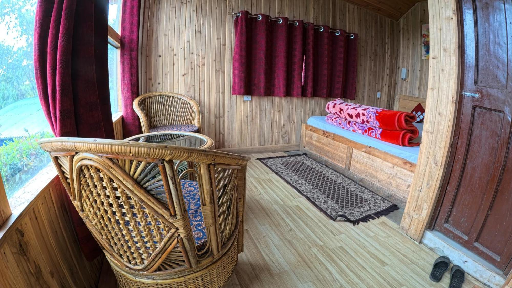 Lake View Resort Masala Zone Suryodaya エクステリア 写真